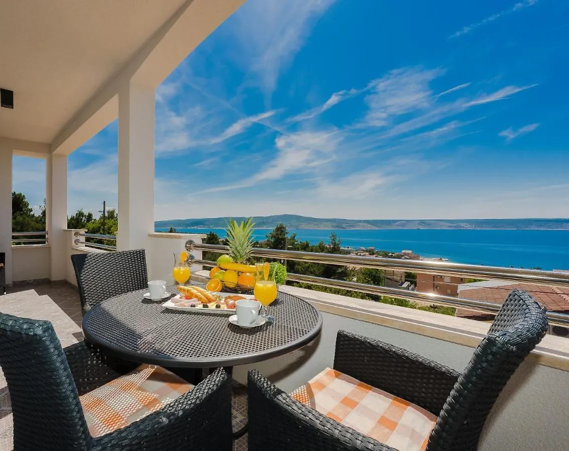 Apartmani Tomeri Starigrad Paklenica 0*,