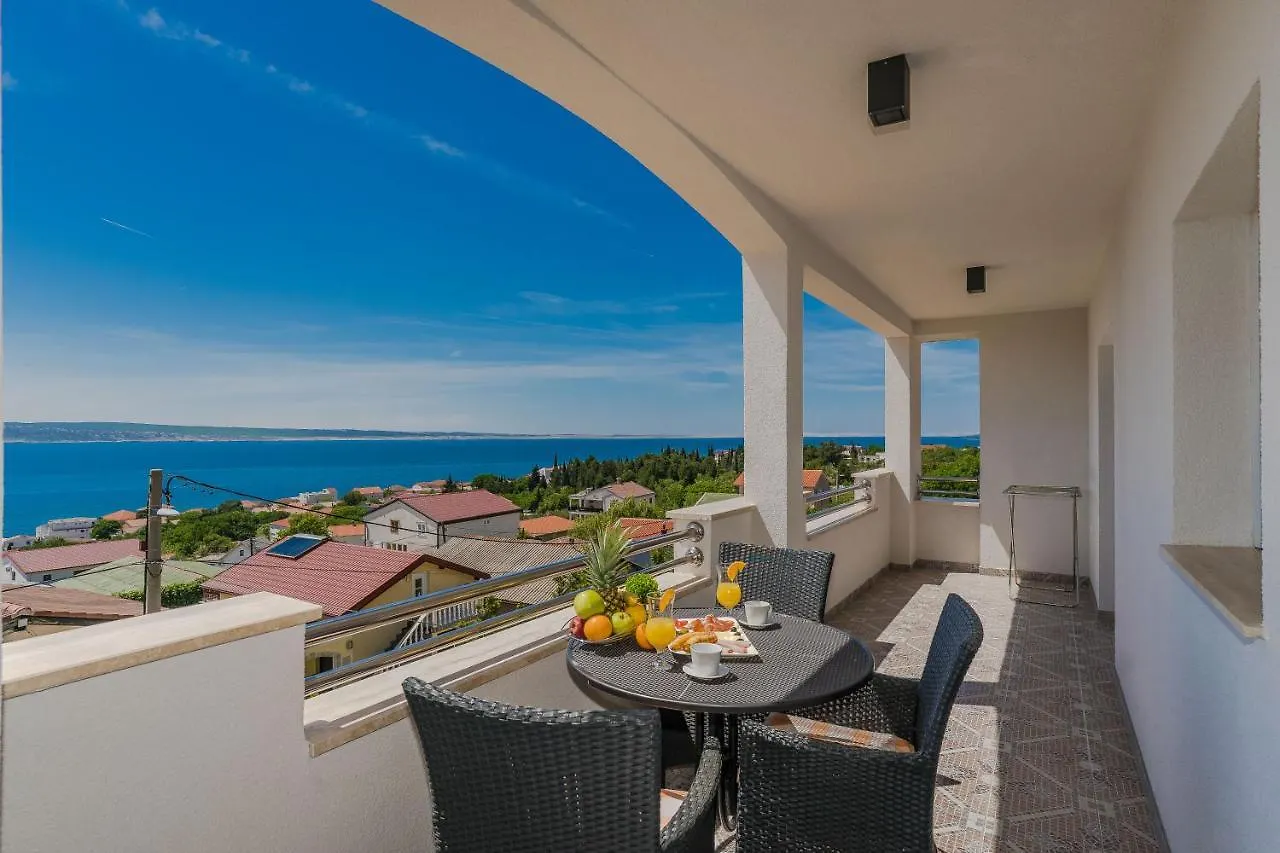 Apartmani Tomeri Starigrad Paklenica 0*,