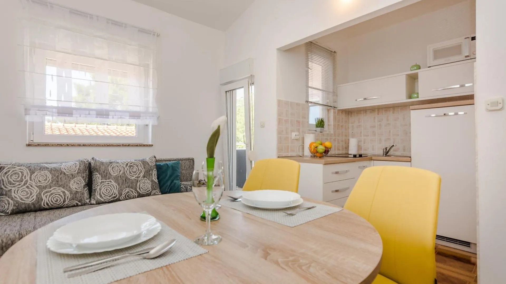 Apartment Apartmani Tomeri Starigrad Paklenica Kroatien