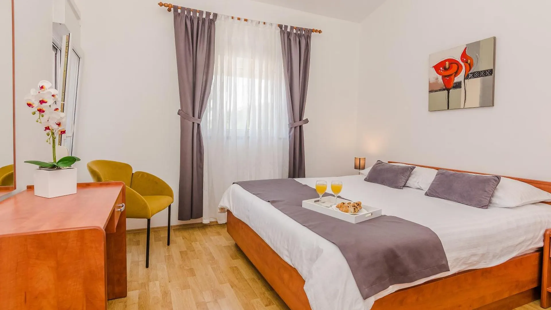 Apartment Apartmani Tomeri Starigrad Paklenica Kroatien
