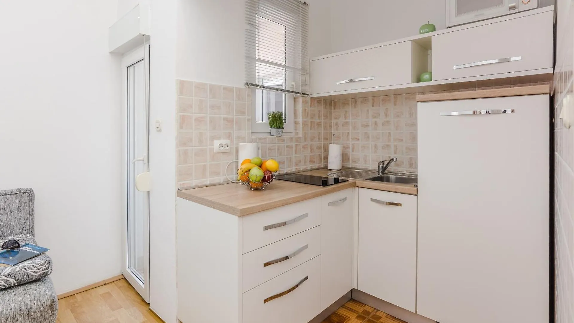 Apartment Apartmani Tomeri Starigrad Paklenica Kroatien